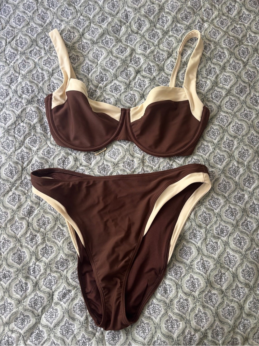 Abercrombie Two-Tone Brown & Cream Underwire Bikini Set